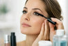 Mascara für empfindliche Augen sanft auftragen