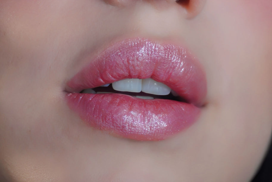 Natürlicher Lipgloss Rosewater