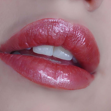 Lipgloss Lola – Warmes Rot | Mineralissima