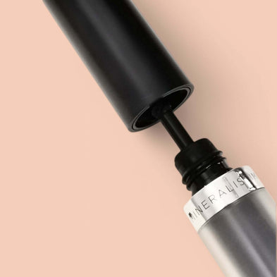 mascara