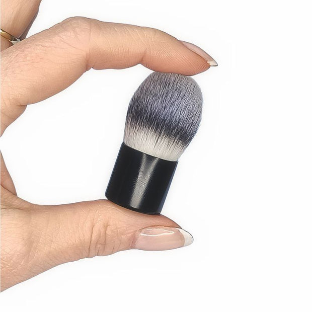 Mini Kabuki Pinsel