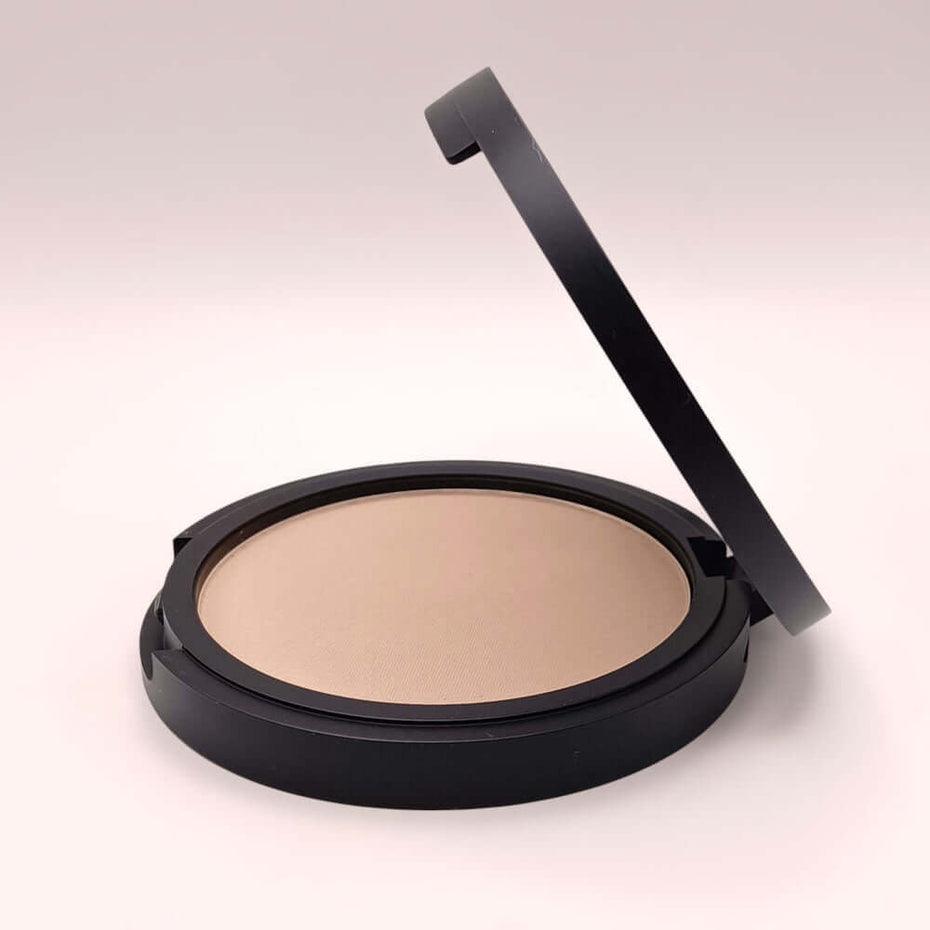 Mineralissima 2 in 1 Foundation Adele – Kompaktfoundation und Concealer
