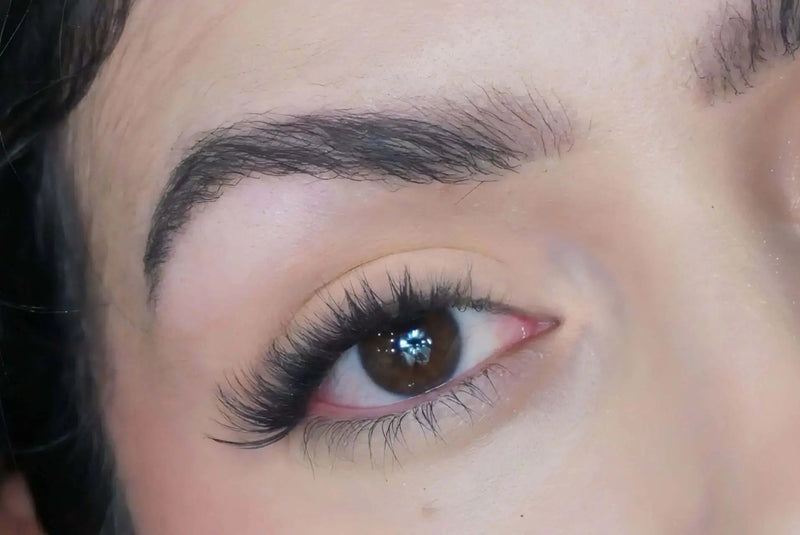 Bellini Lidschatten als warmer Augen-Look